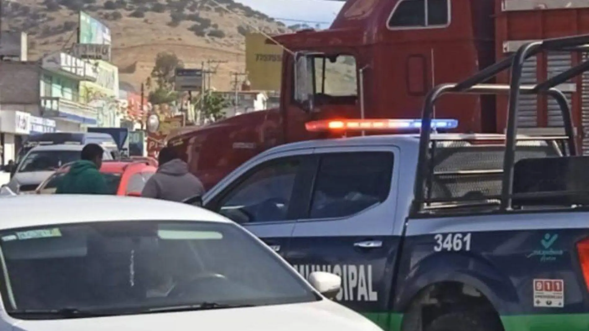 incendio tractocamión plaza del vestido tulancingo